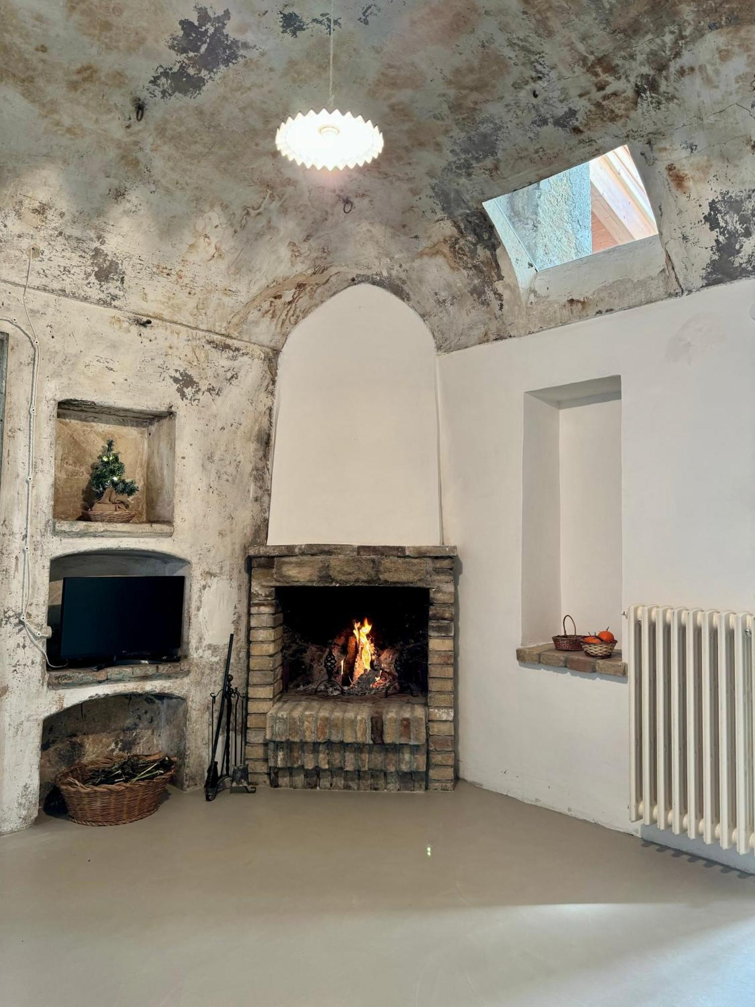 Retro Appartement Castel Di Sangro Buitenkant foto